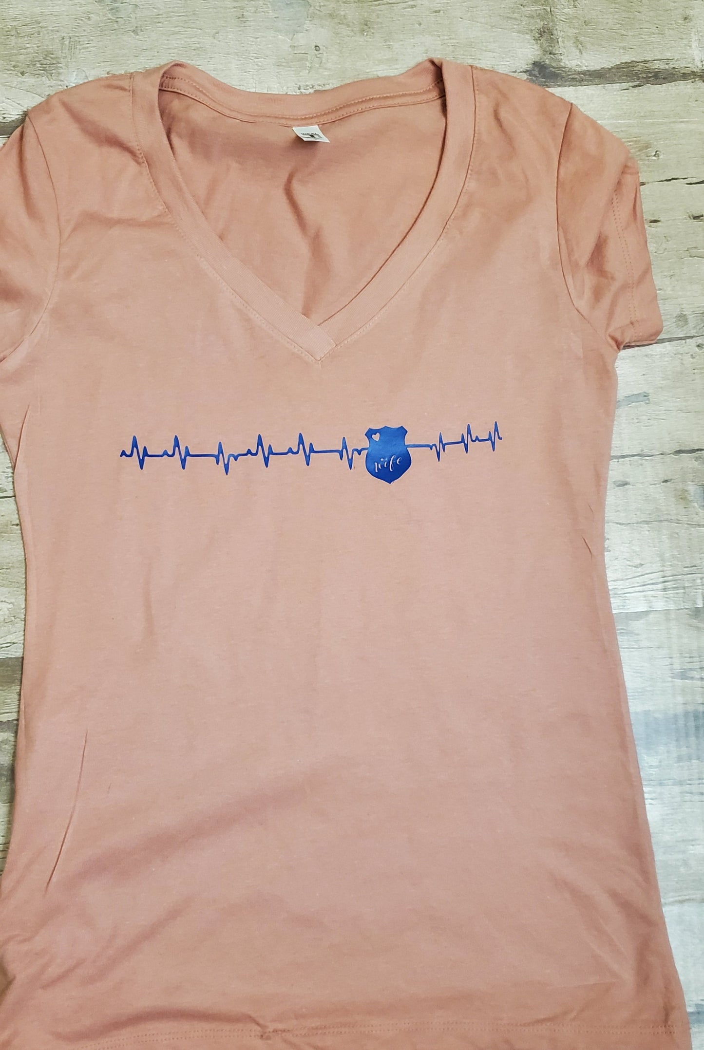Police wife heartbeat T-Shirt