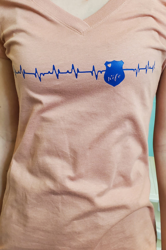 Police wife heartbeat T-Shirt